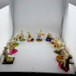 VTG The Pillsbury Doughboy Danbury Mint Ceramic
Figurines Jan-Dec 1997 Bundle